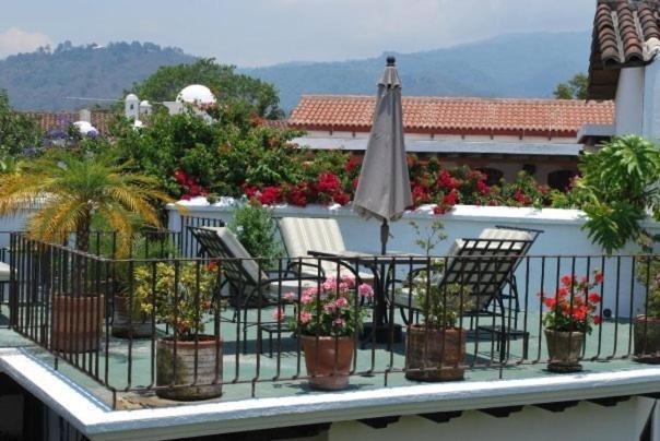Hotel Casa Madeleine B&B & Spa Antigua Exterior photo