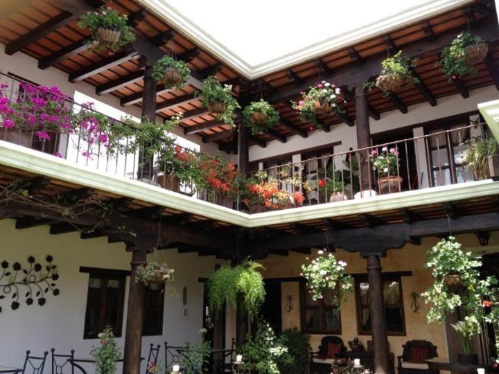 Hotel Casa Madeleine B&B & Spa Antigua Exterior photo